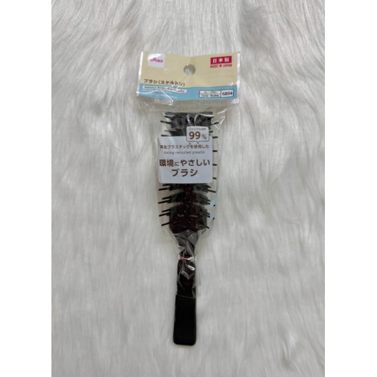 Daiso Eco Friendly Sculp Brush
